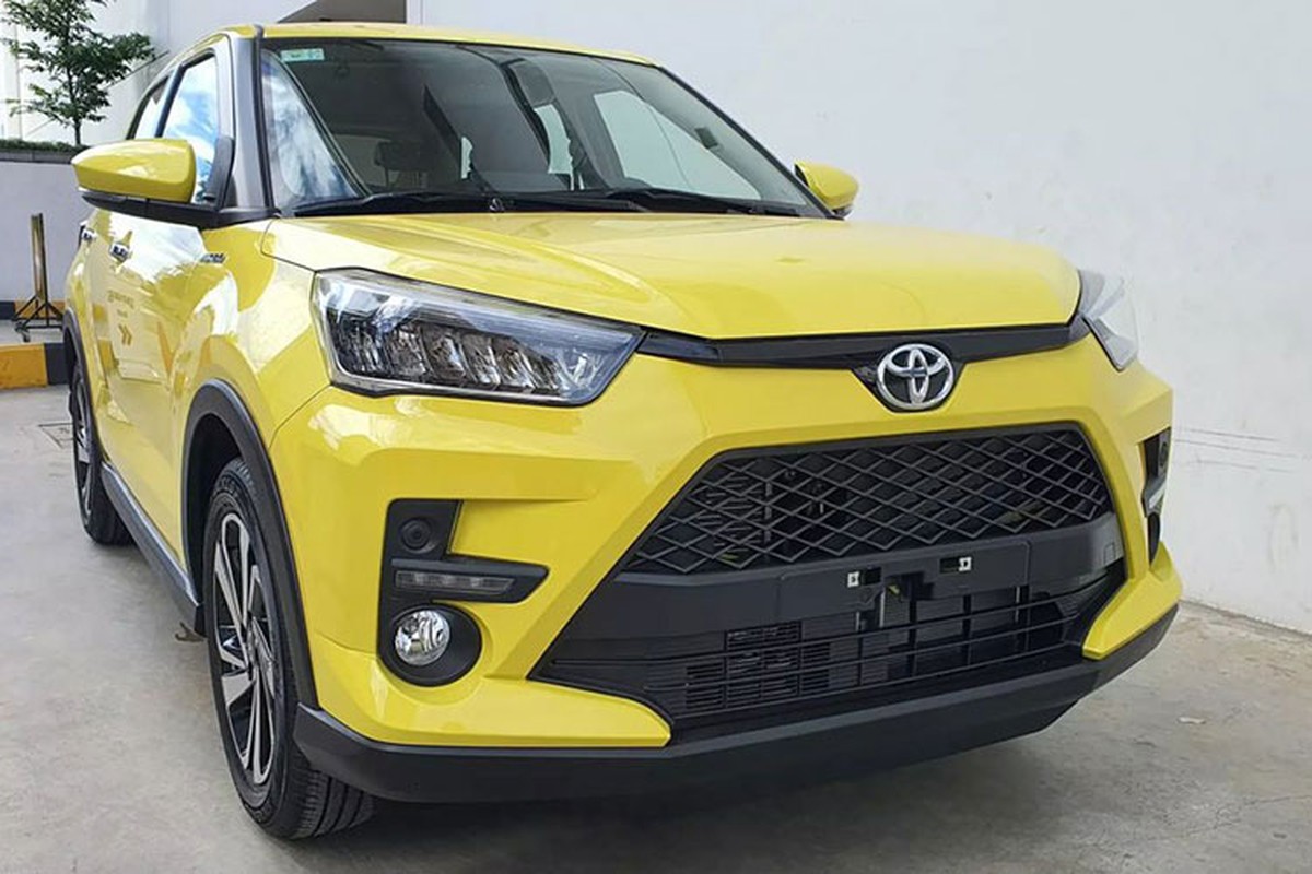 Toyota Raize 2022 ban cao cap lo gia 530 trieu tai Viet Nam