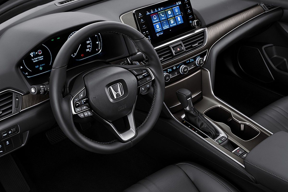 Honda Accord 2022 tu hon 1,3 ty tai Viet Nam, 