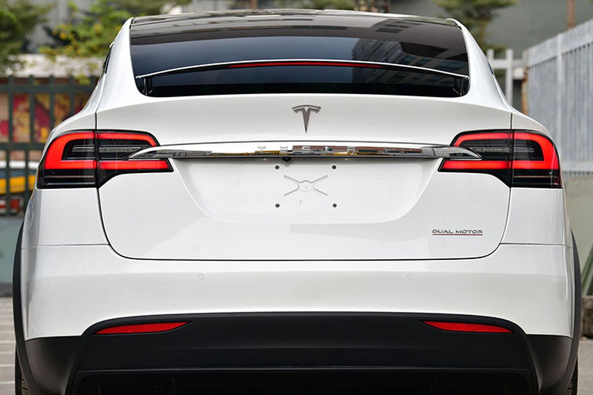 Can canh Tesla Model X dang rao ban hon 7 ty tai Viet Nam-Hinh-11