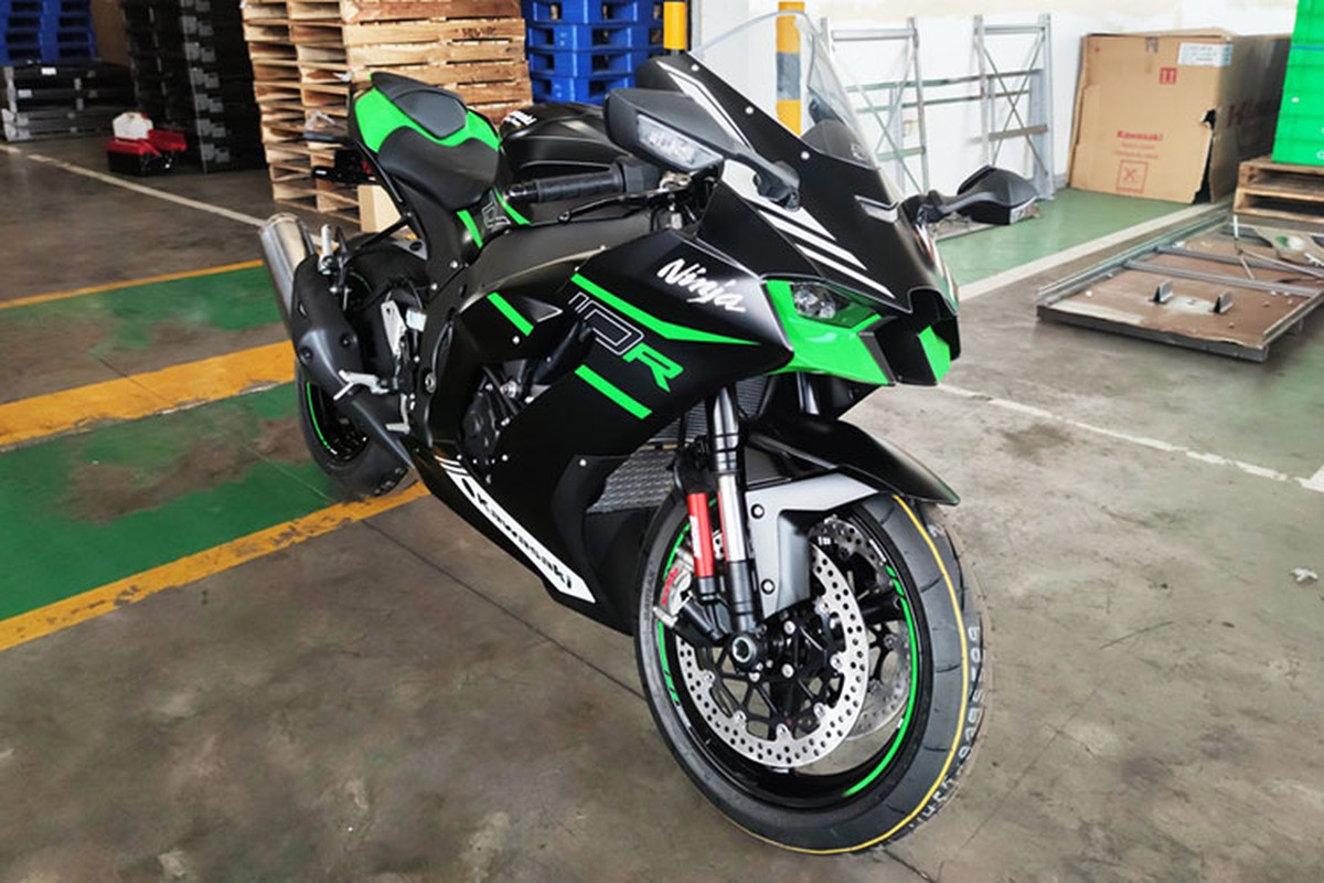 Kawasaki ZX-10R hon 720 trieu cua ke cuop ngan hang Hai Phong-Hinh-10