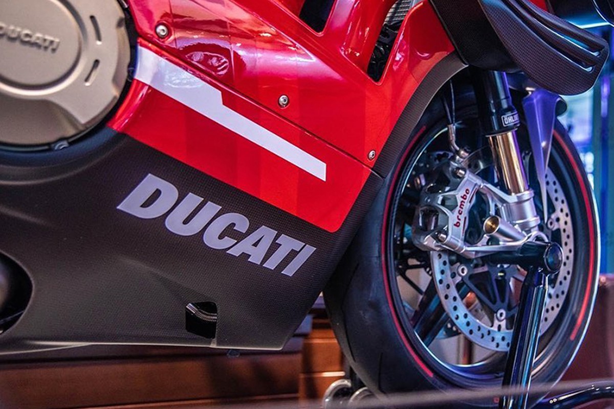 Ducati Superleggera V4 toi 6 ty dong 
