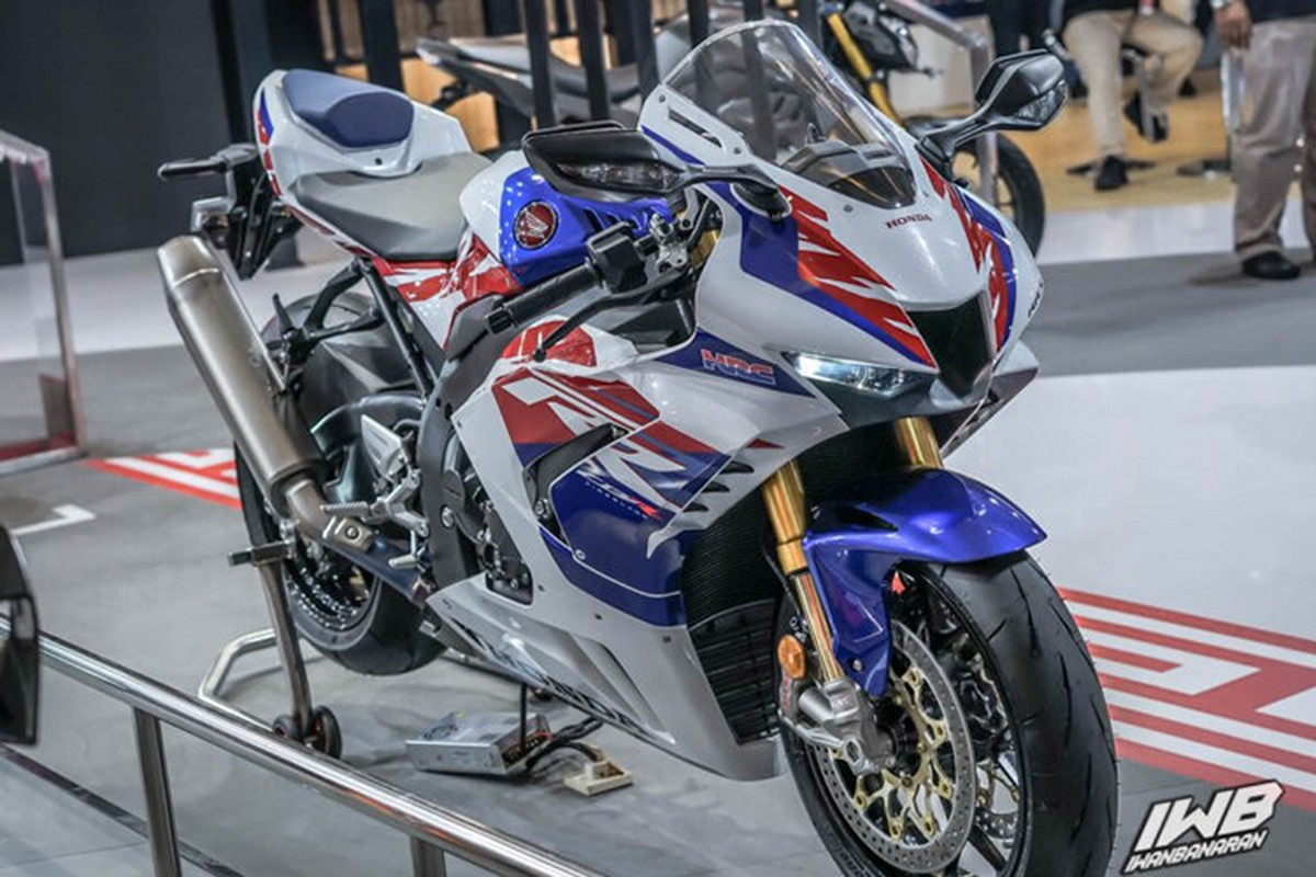 Honda CBR1000RR-R SP 2022 ban ky niem 30 nam hon 1,7 ty dong