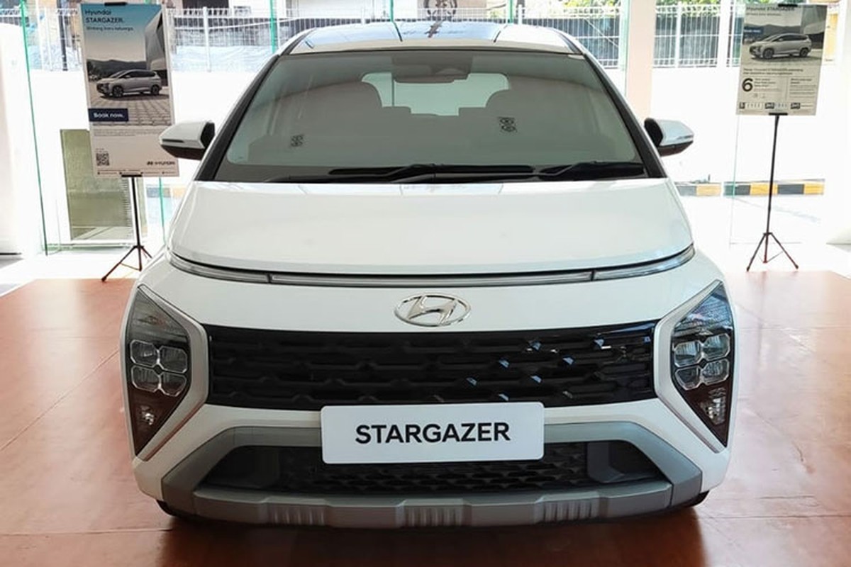 Hyundai Stargazer gia mem co ve Viet Nam 