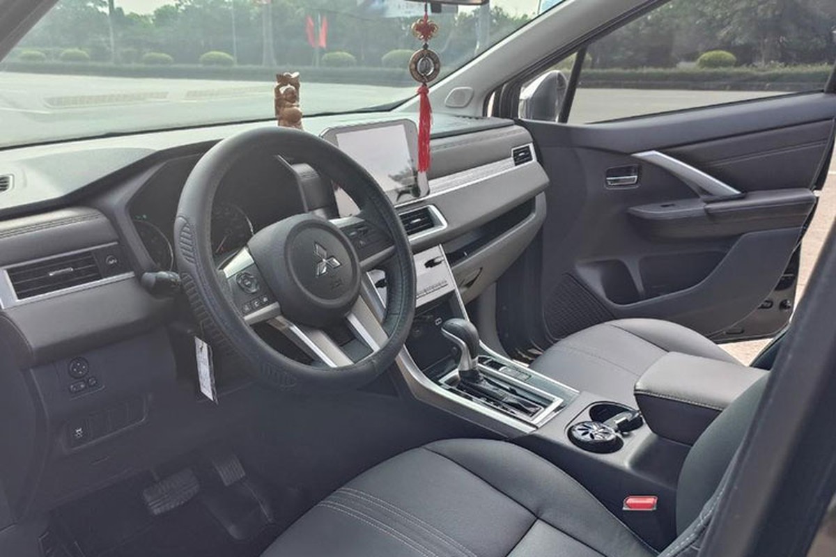 Mitsubishi Xpander 2022 dau tien len san xe cu, gia 715 trieu o Ha Noi-Hinh-5