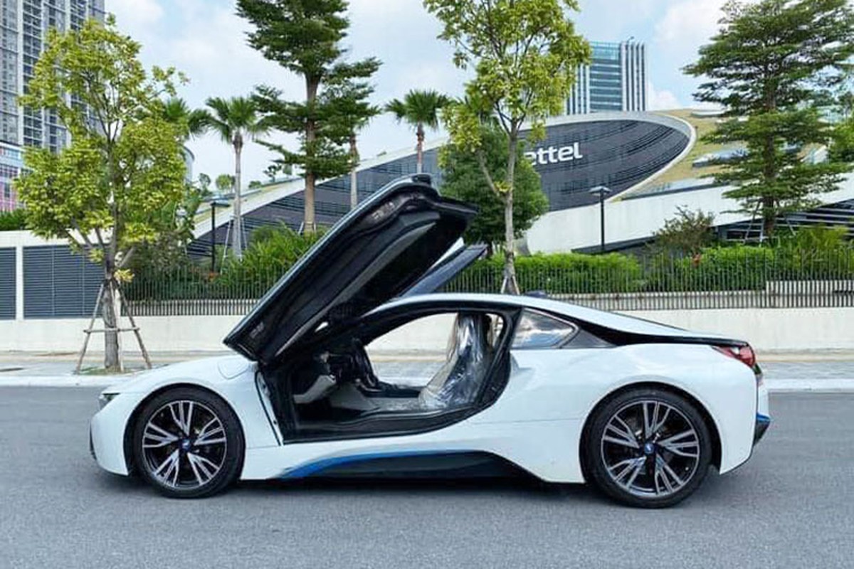 Sieu xe BMW i8 bien cap 