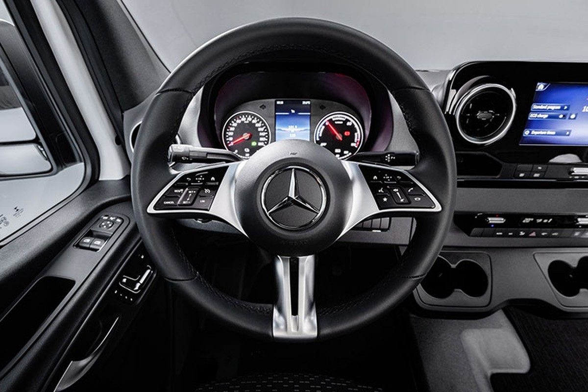 Mercedes-Benz eSprinter 2024 