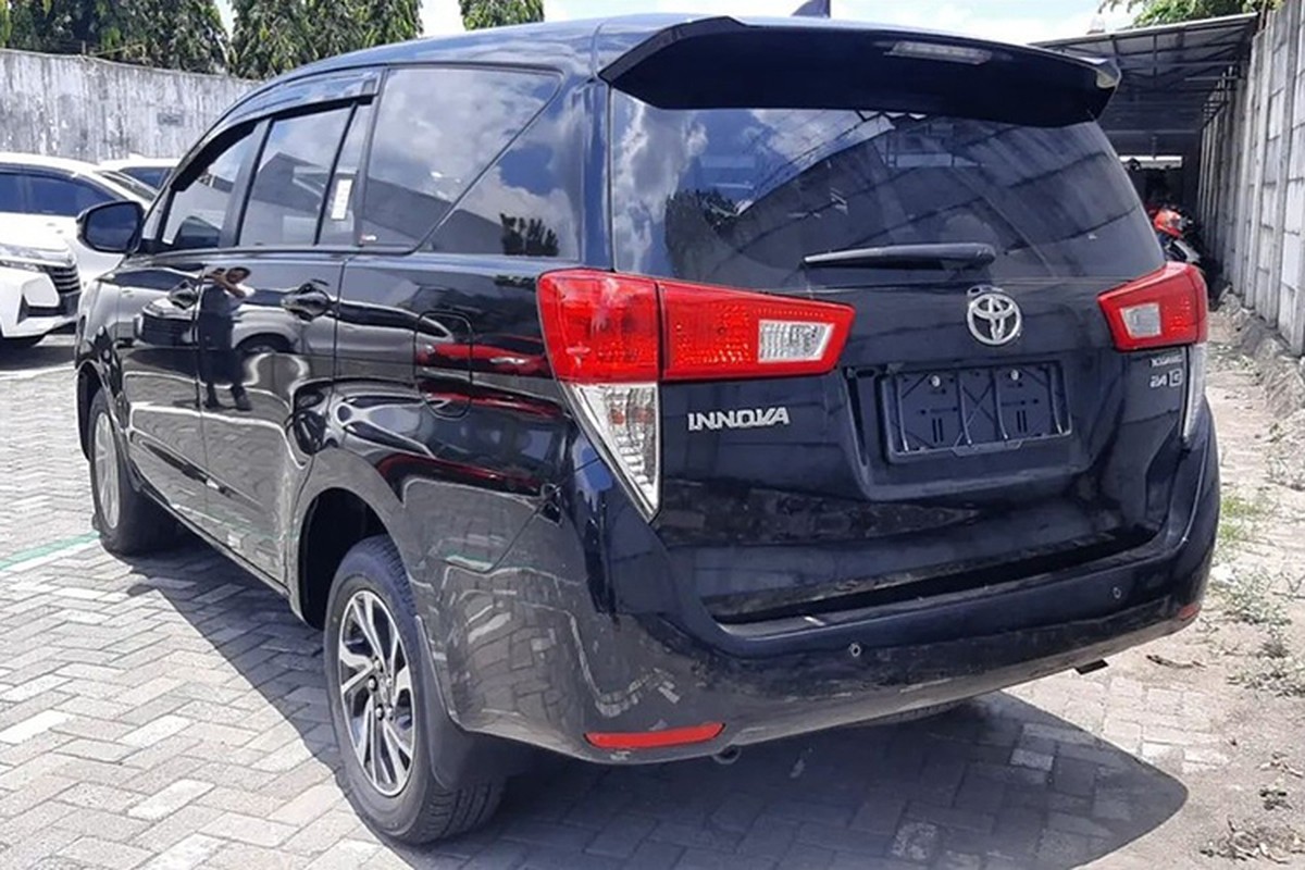 Can canh MPV Toyota Innova may dau, so tu dong tu 662 trieu dong-Hinh-2