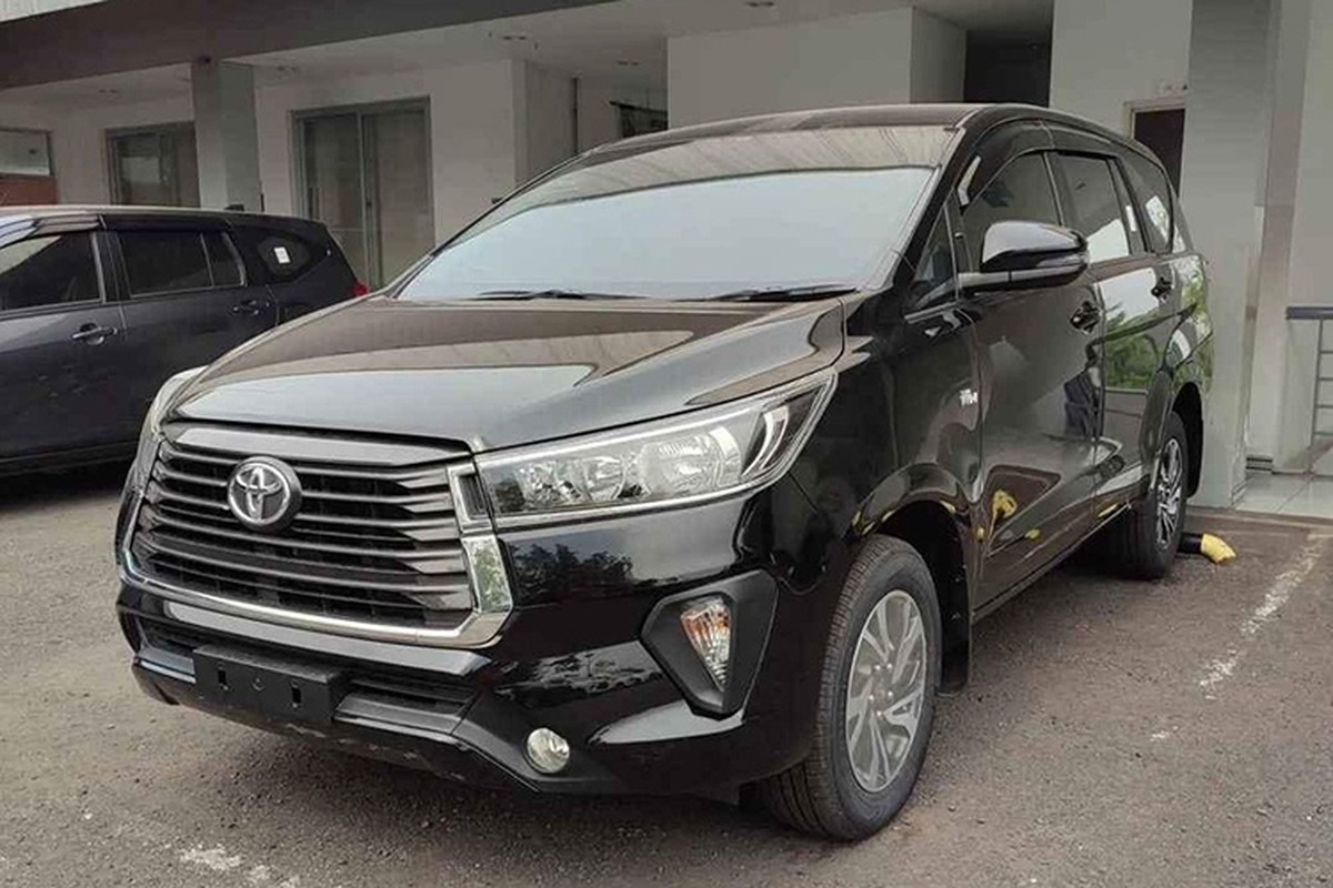 Can canh MPV Toyota Innova may dau, so tu dong tu 662 trieu dong