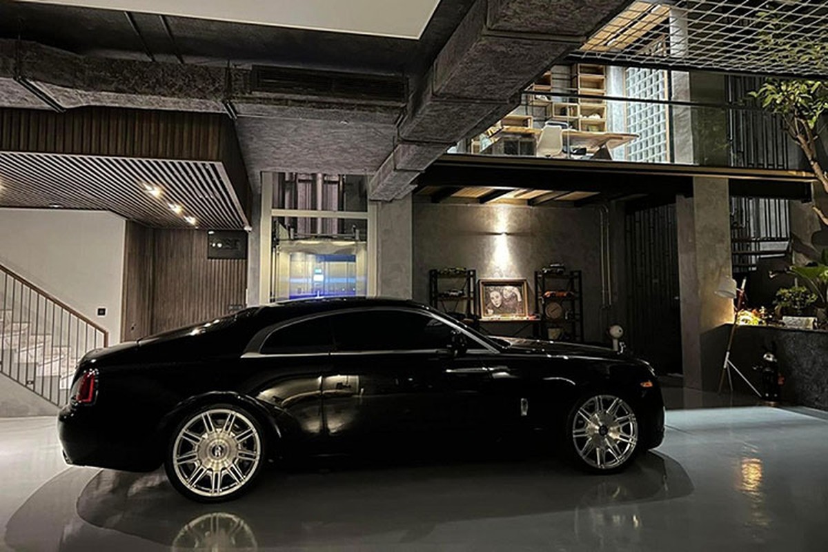 Rolls-Royce Wraith cua Cuong Do la da co chu, gia 17,6 ty dong-Hinh-9