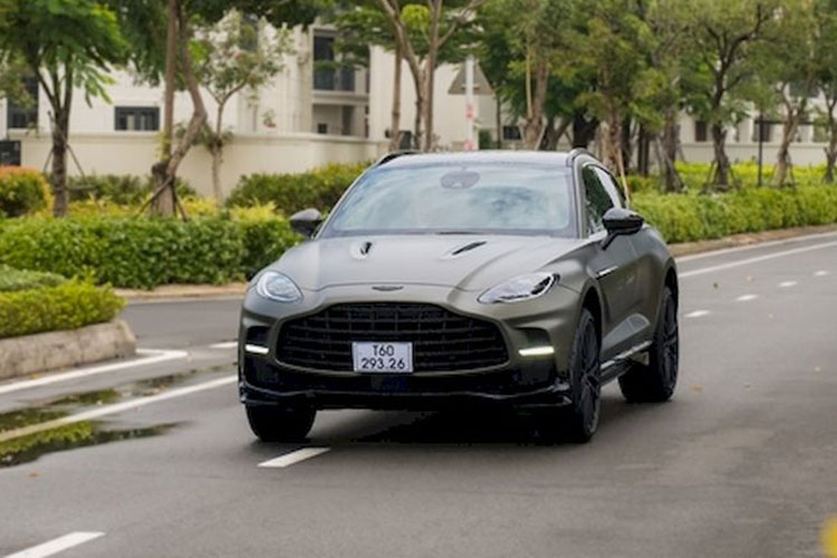 Aston Martin DBX707 hon 21 ty tai Viet Nam, SUV manh nhat the gioi-Hinh-10