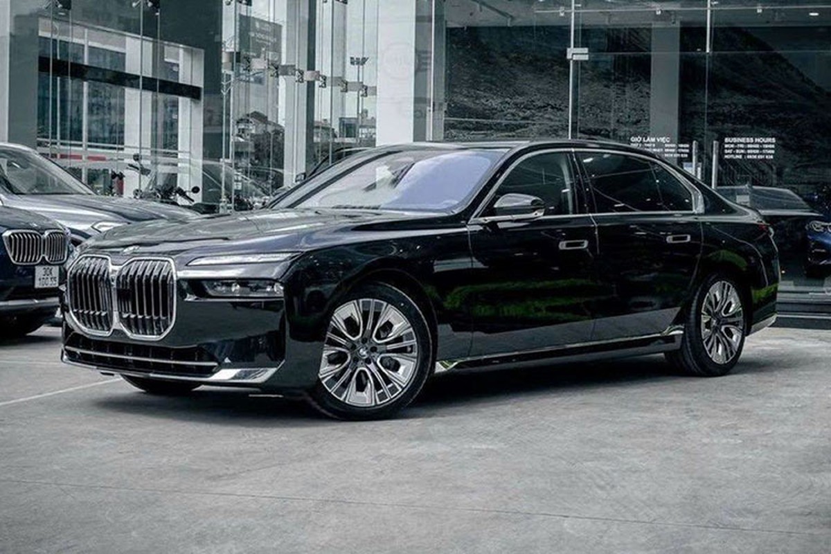 Can canh BMW 7-Series 2023 sang chanh tu 5,199 ty tai Viet Nam