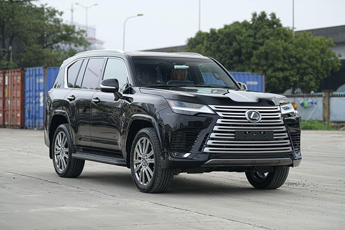 Lexus LX600 hon 8,5 ty - 