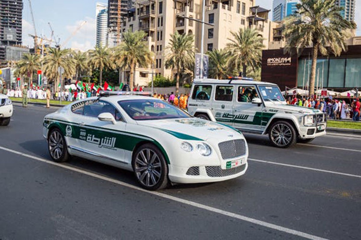Bentley Continental GT sieu sang ve doi canh sat sieu giau Dubai-Hinh-10