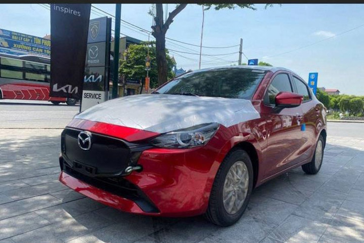 Dai ly nhan coc Mazda2 2023 tai Viet Nam, tu 429 trieu dong?