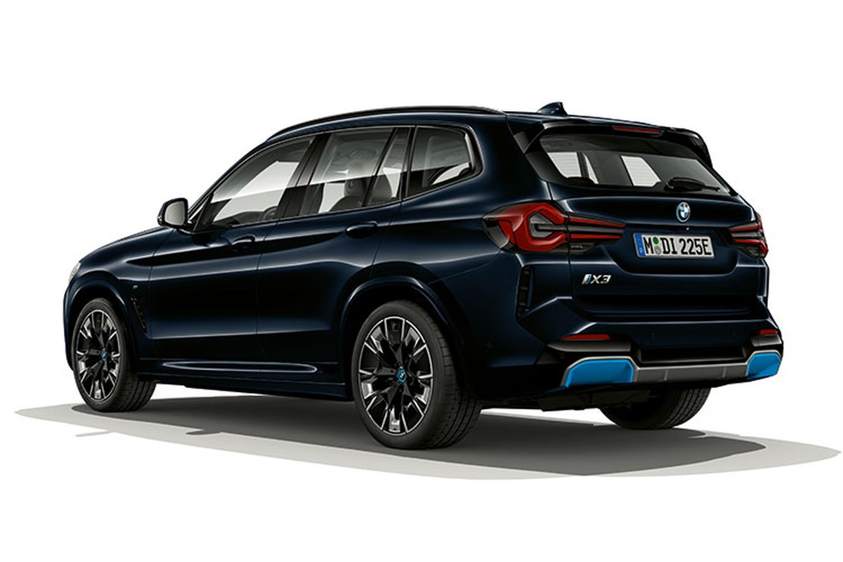 BMW iX3 va BMW i4 chay dien ra mat Viet Nam, tu 3,499 ty dong-Hinh-10