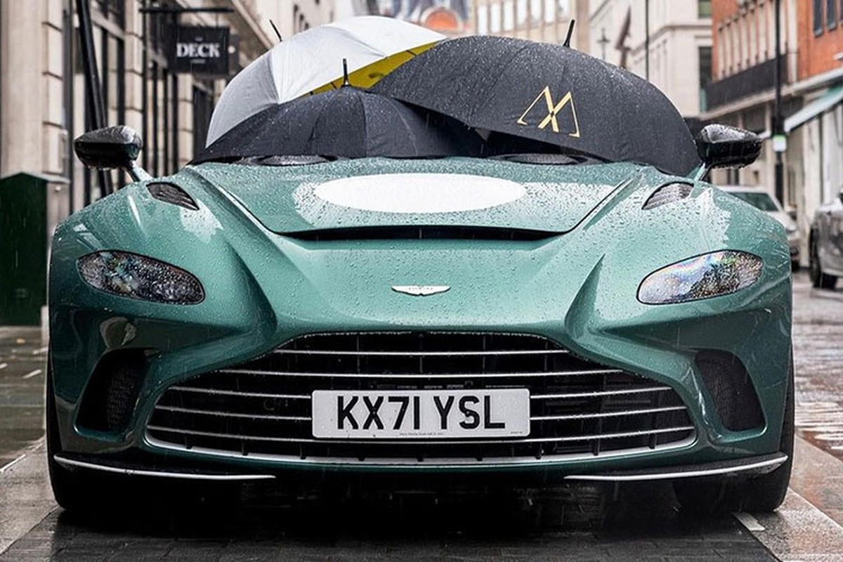 Aston Martin hon 22 ty dong phai dung toi 3 cai o de che mua nang-Hinh-3