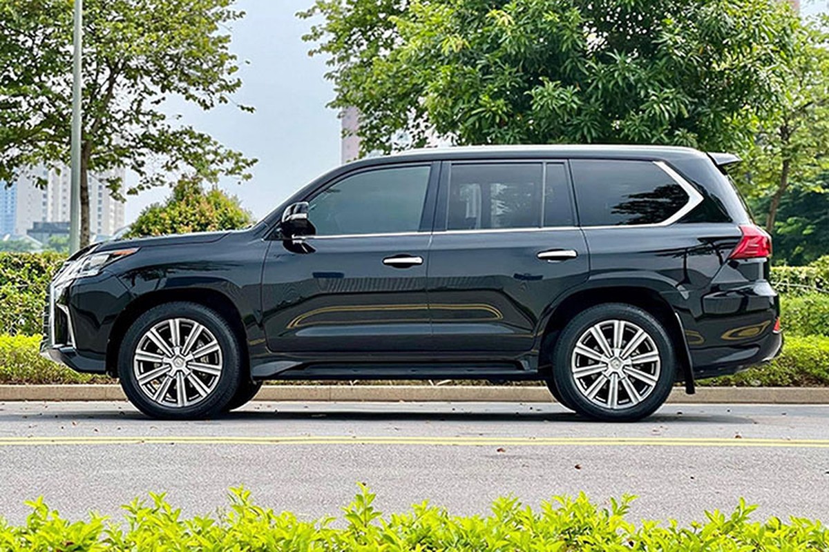 Lexus LX570 