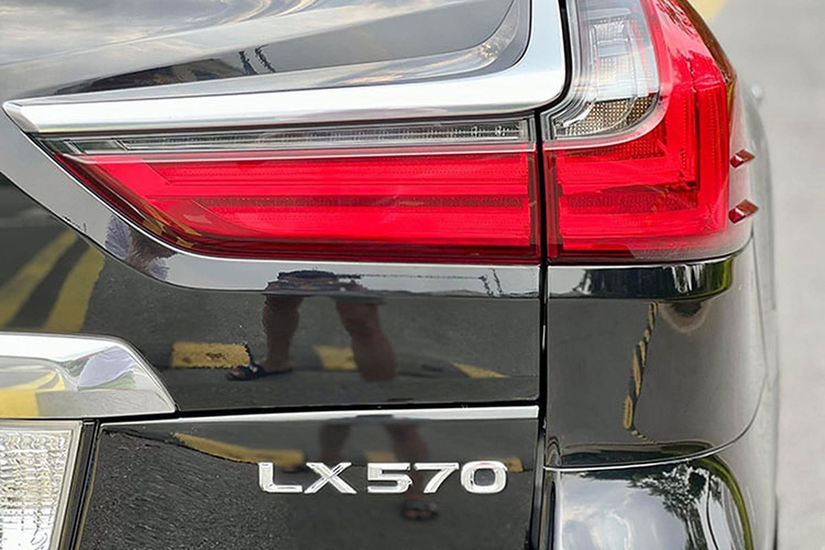 Lexus LX570 