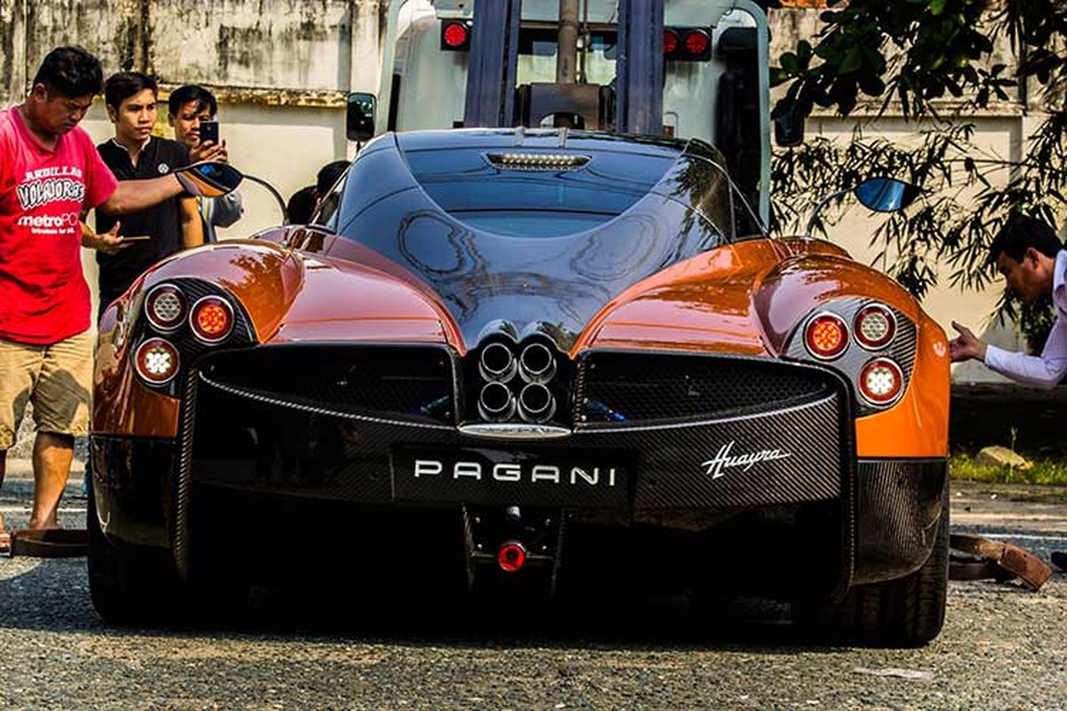 Pagani Huayra hon 80 ty cua Minh Nhua ve 