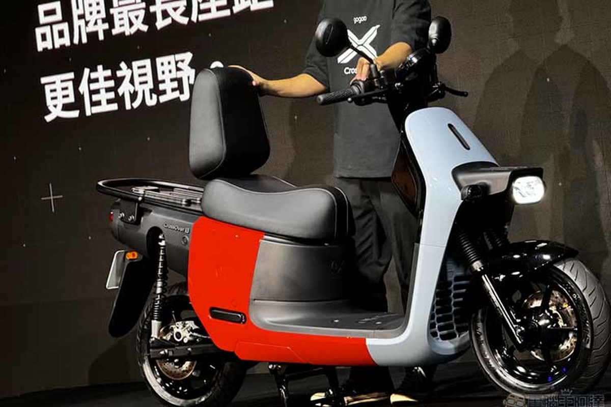 Gogoro CrossOver - chiec 