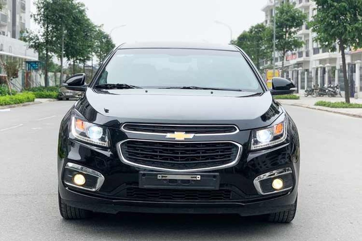 Chevrolet Cruze 2017 cu tam gia 300 trieu tai Viet Nam co nen mua?-Hinh-10