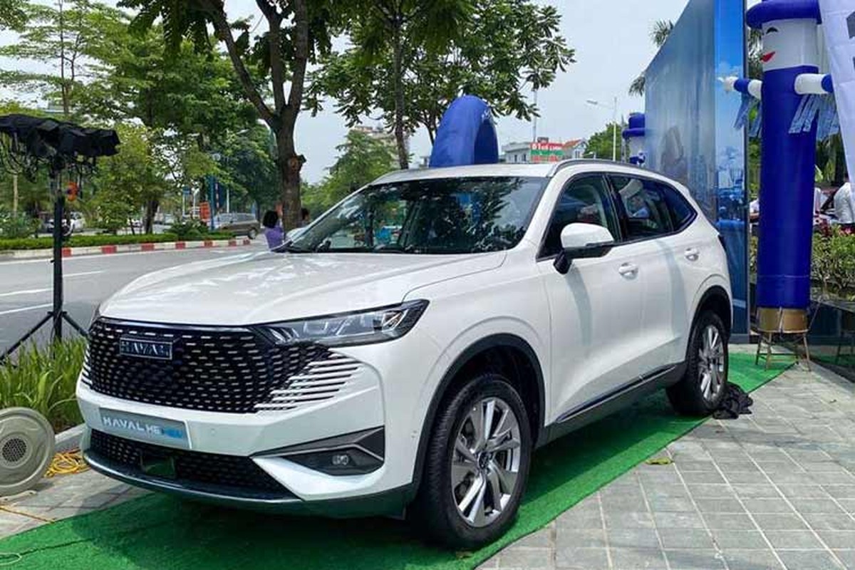 Loat xe SUV co C tai Viet Nam dang 