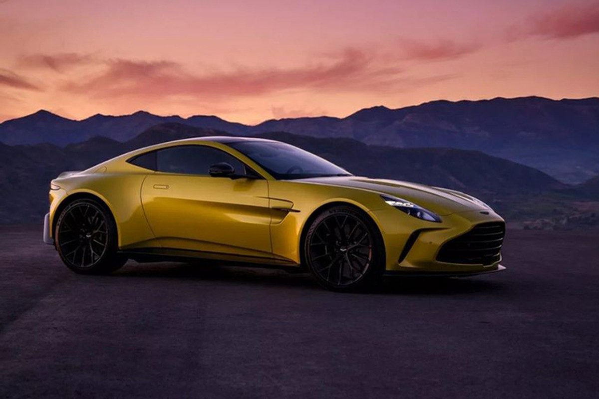 Aston Martin Vantage 2025 trinh lang, dong co V8 manh 656 ma luc-Hinh-2