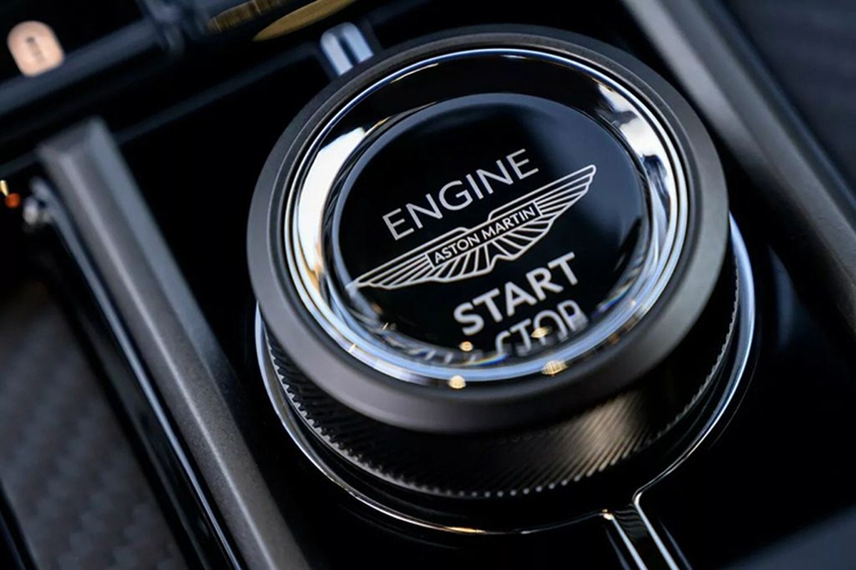 Aston Martin Vantage 2025 trinh lang, dong co V8 manh 656 ma luc-Hinh-7