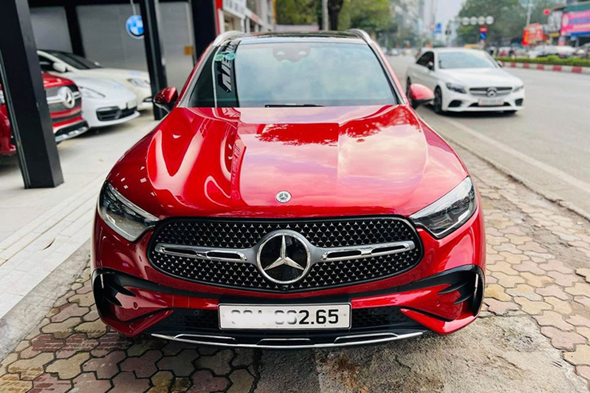 Mercedes-Benz GLC 300 4Matic moi chay 5.000 km lo hon nua ty dong-Hinh-8