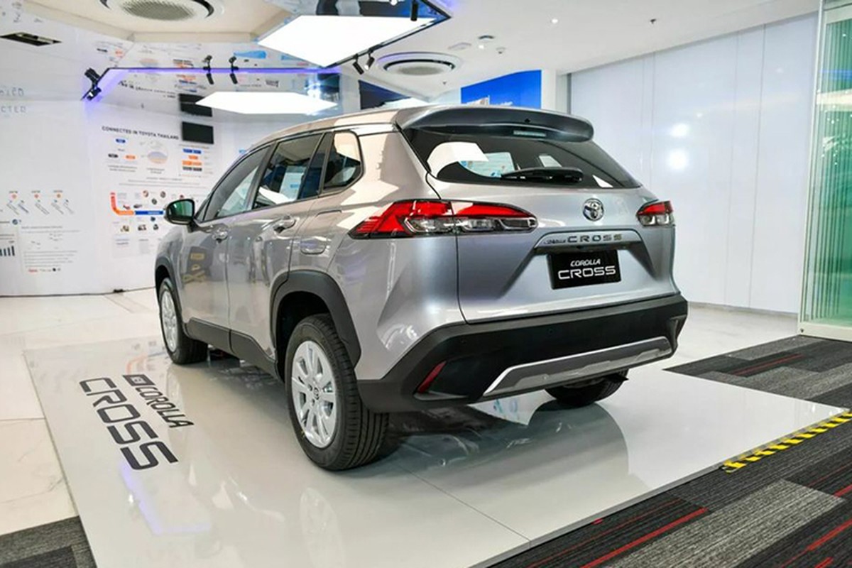 View - 	Toyota Corolla Cross 2024 đã cập cảng Việt Nam, từ 860 triệu đồng
