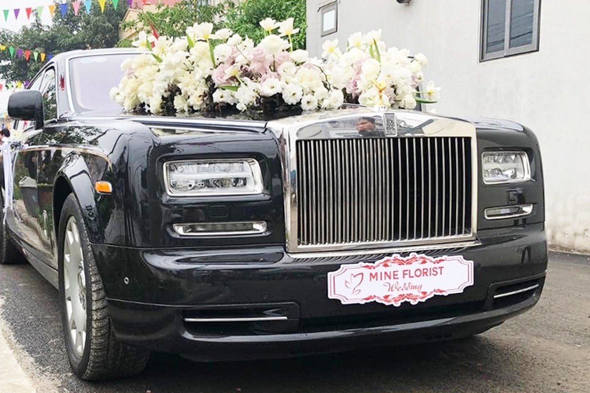 Chi tiet Rolls-Royce Phantom hon 15 ty ma Quang Hai lam xe ruoc dau-Hinh-10