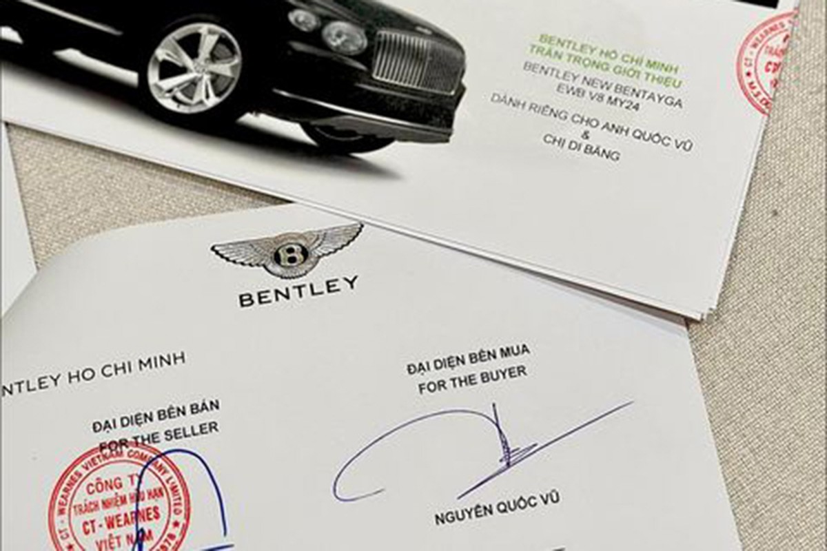 View - 	Đoàn Di Băng được chồng đại gia tặng Bentley Bentayga gần 20 tỷ