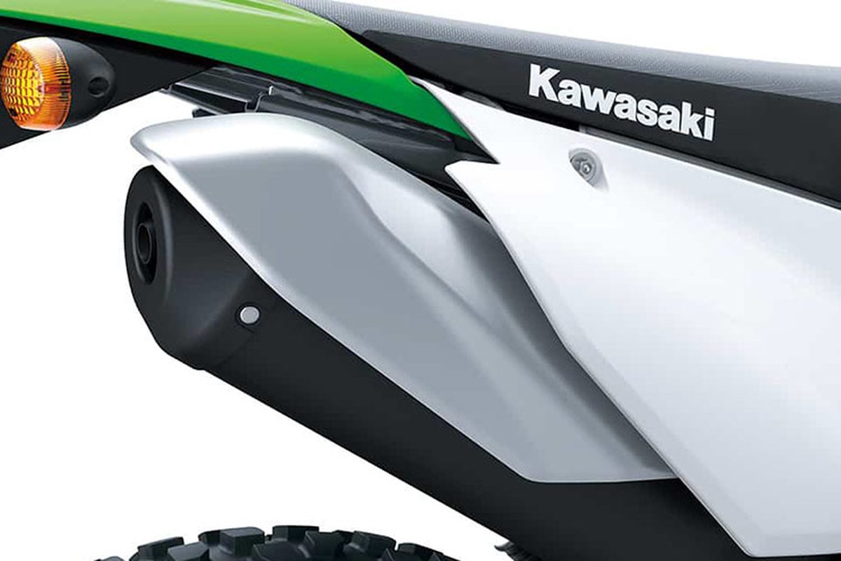 Kawasaki KLX150 2025 trinh lang, xe cao cao gia chi 58 trieu dong-Hinh-6