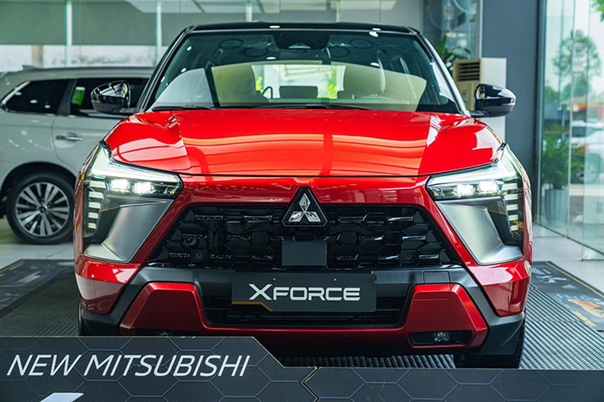 View - 	Mitsubishi XFORCE Ultimate giá 705 triệu tại Việt Nam có gì hay