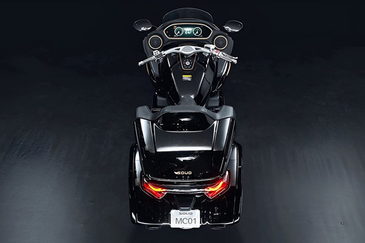 View - 	Souo S2000 môtô khủng thách thức vua đường trường Honda Goldwing