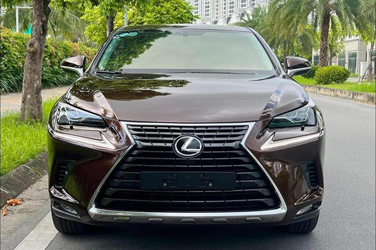 View - 	Lexus NX300 2019 chạy 5 năm, rao bán hơn 1,8 tỷ ở Hà Nội