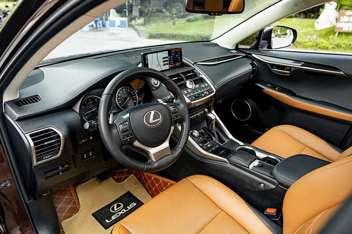 View - 	Lexus NX300 2019 chạy 5 năm, rao bán hơn 1,8 tỷ ở Hà Nội