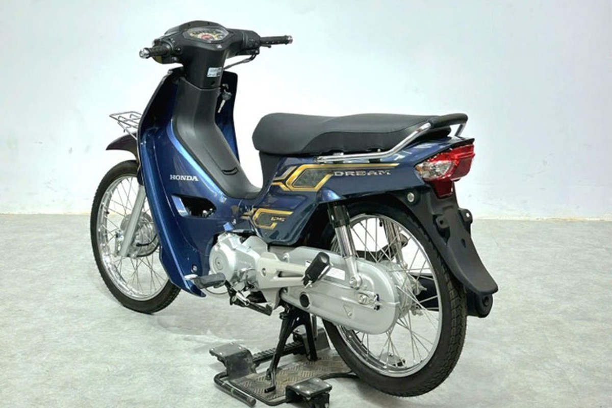 View - 	Cận cảnh Honda Dream 125 NCX 2024 hơn 100 triệu tại Việt Nam