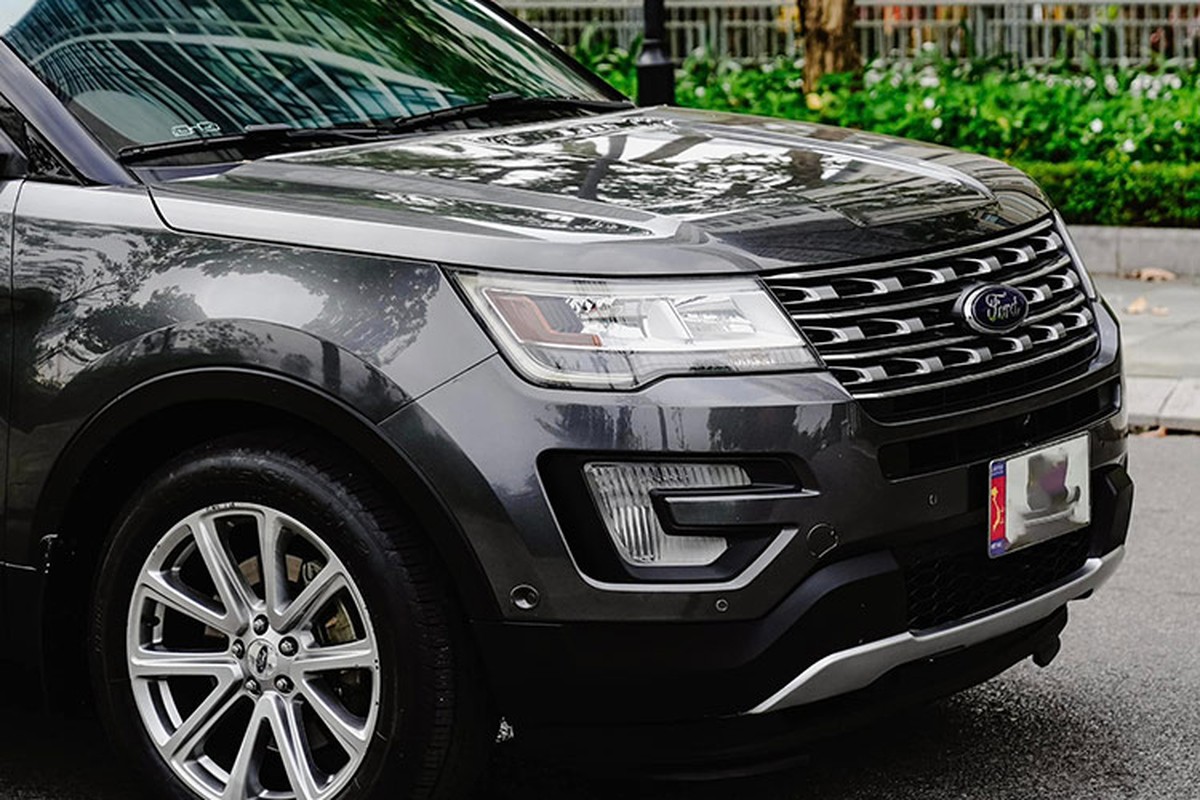 View - 	SUV chủ tịch Ford Explorer chạy 7 năm chỉ 800 triệu ở Hà Nội