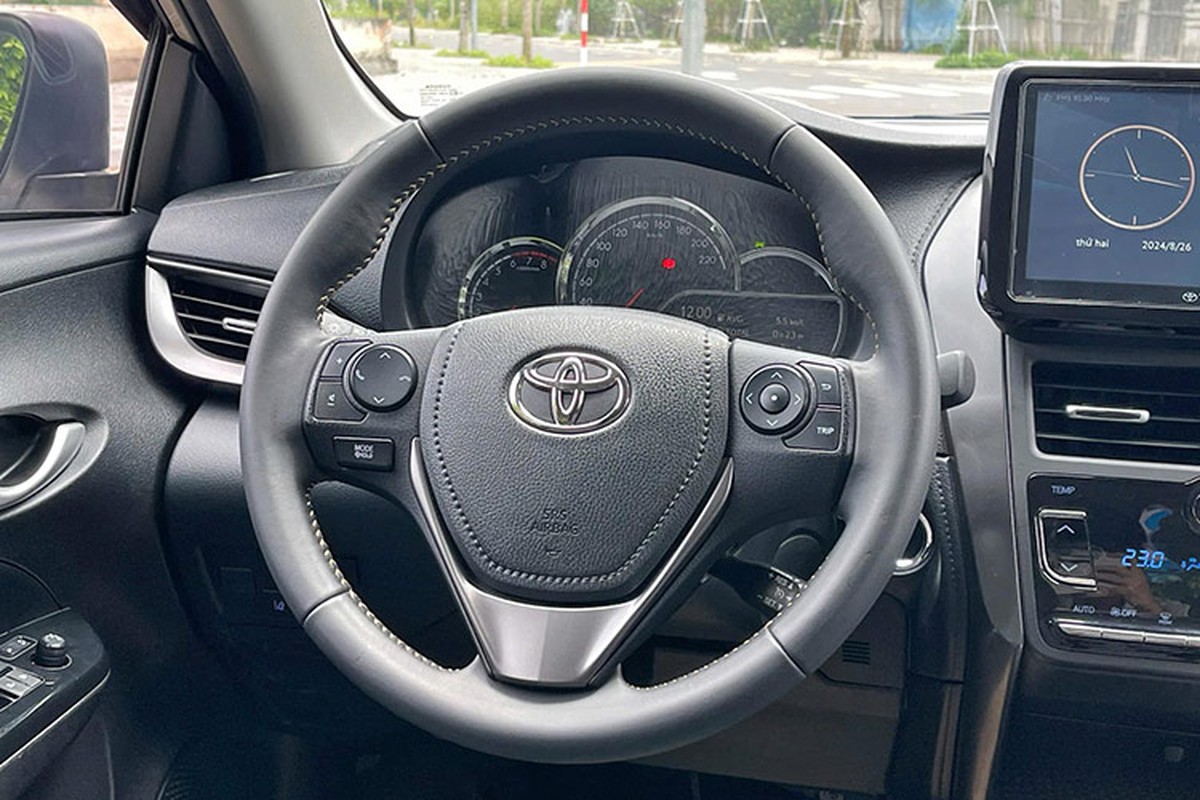 View - 	Cận cảnh Toyota Vios 2023 chạy chán bán 500 triệu tại Hà Nội