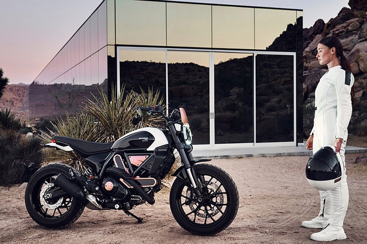 Ducati Scrambler 10 Anniversario Rizoma Edition 