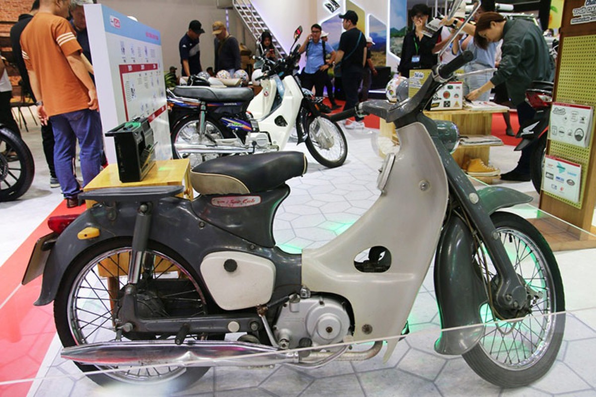 Ngam xe may Honda Super Cub 