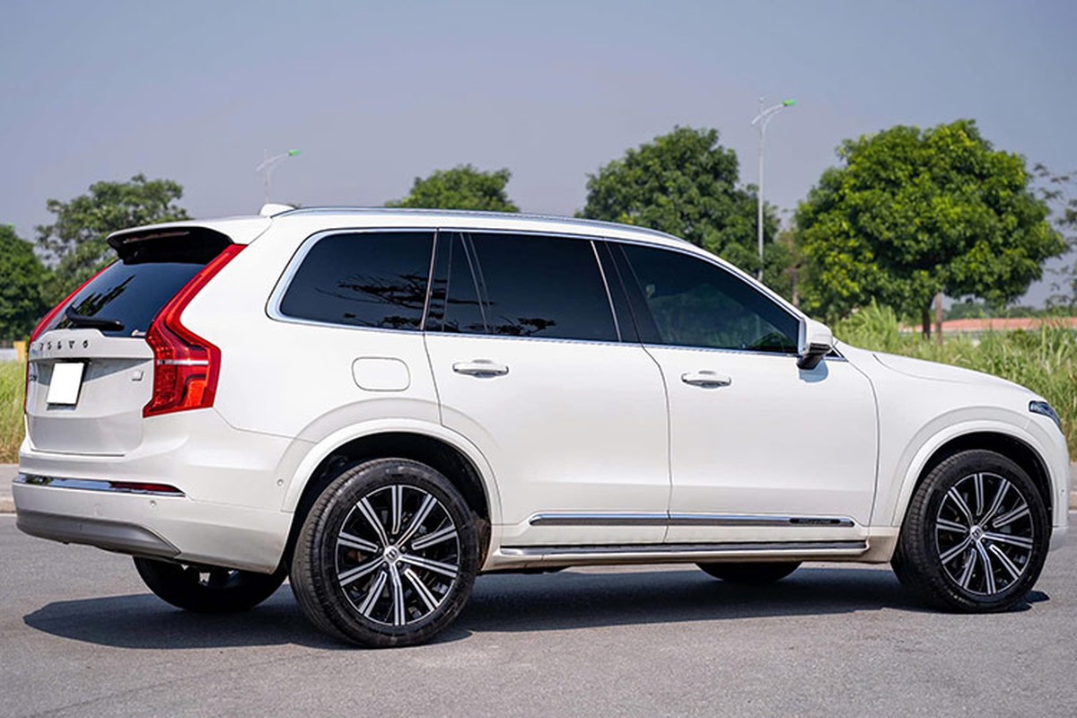 Volvo XC90 hybrid 3 nam tai Viet Nam, chu nhan 