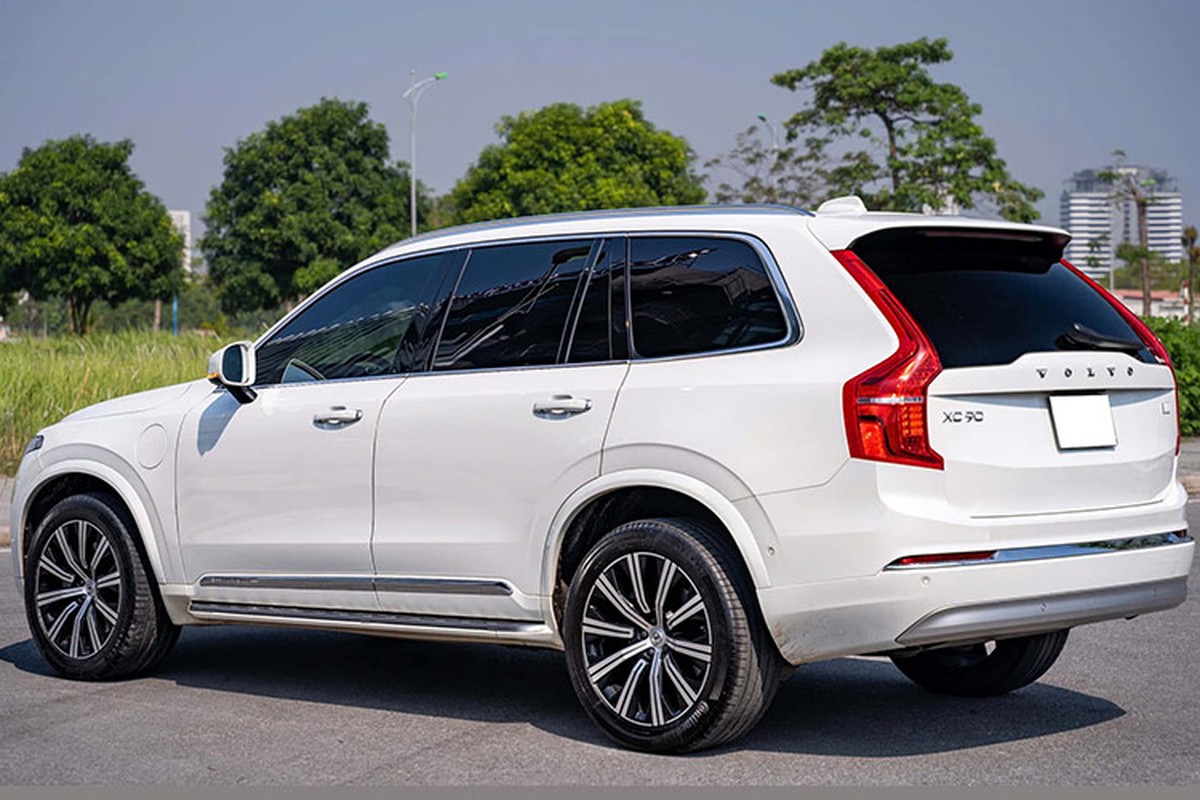 Volvo XC90 hybrid 3 nam tai Viet Nam, chu nhan 