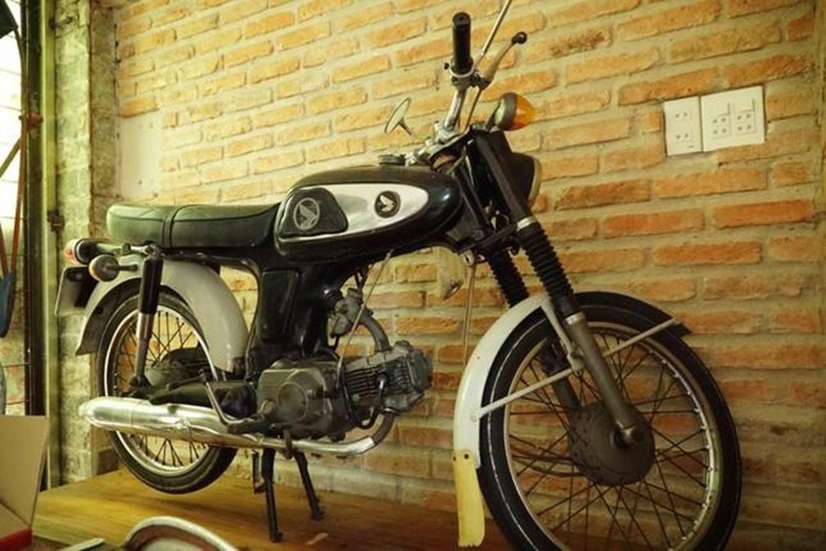 Ngam xe may Honda 67 