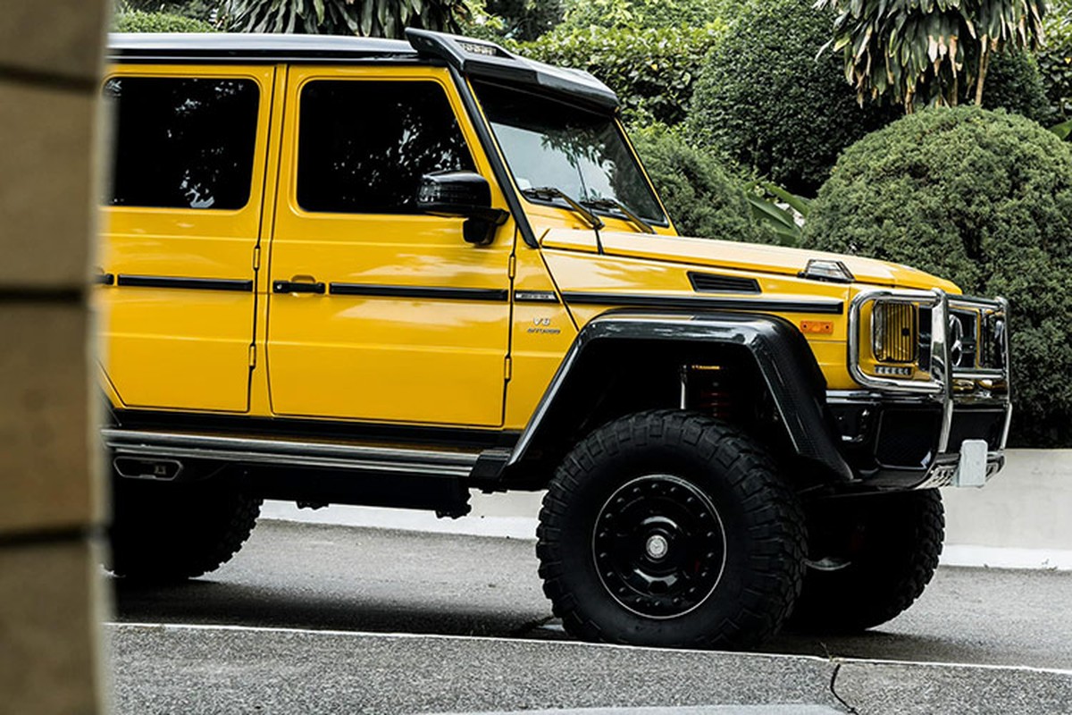 Mercedes-Benz G63 AMG 6x6 - 