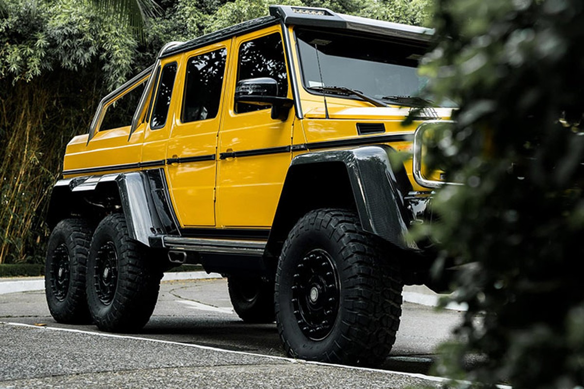 Mercedes-Benz G63 AMG 6x6 - 