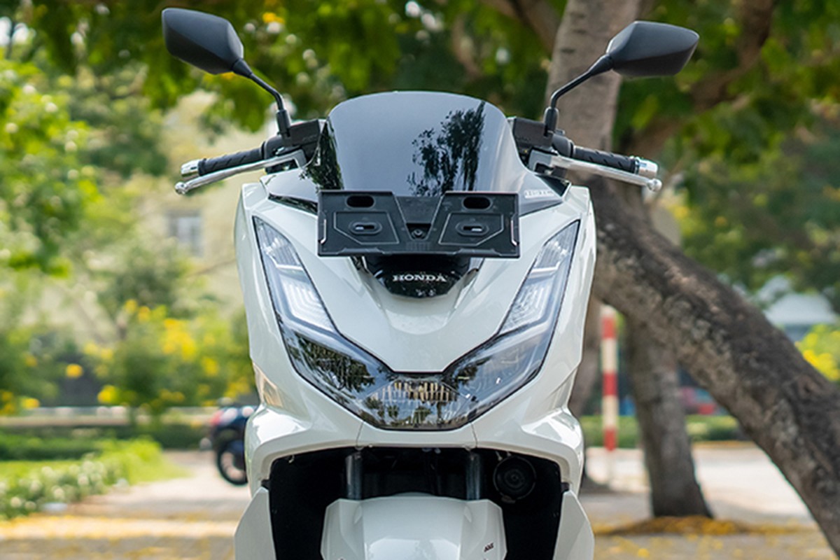 Honda PCX e nhat Viet Nam 