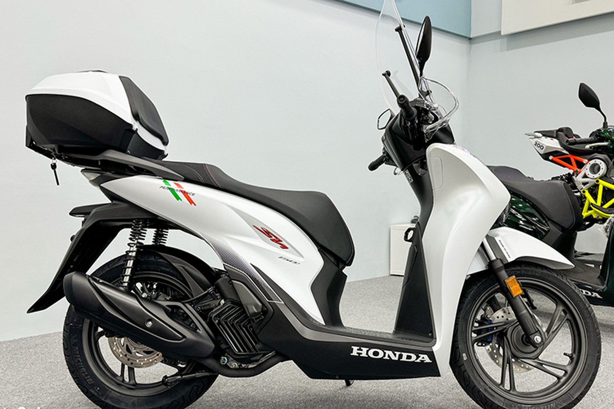 Can canh Honda SH150i Sport Edition hon 200 trieu tai Viet Nam-Hinh-10