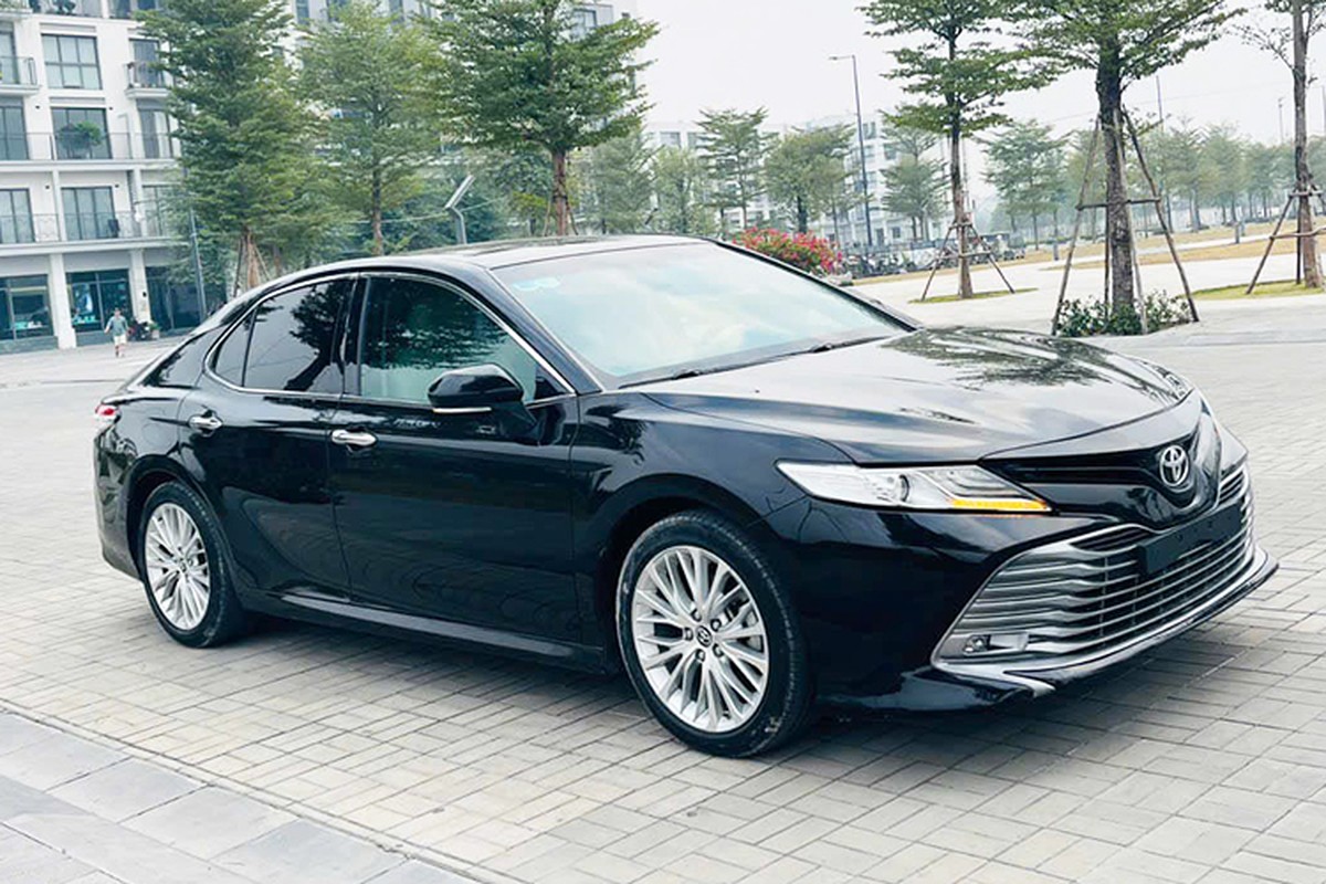 Toyota Camry chay 6 nam, len san xe cu Viet hon 900 trieu dong-Hinh-10